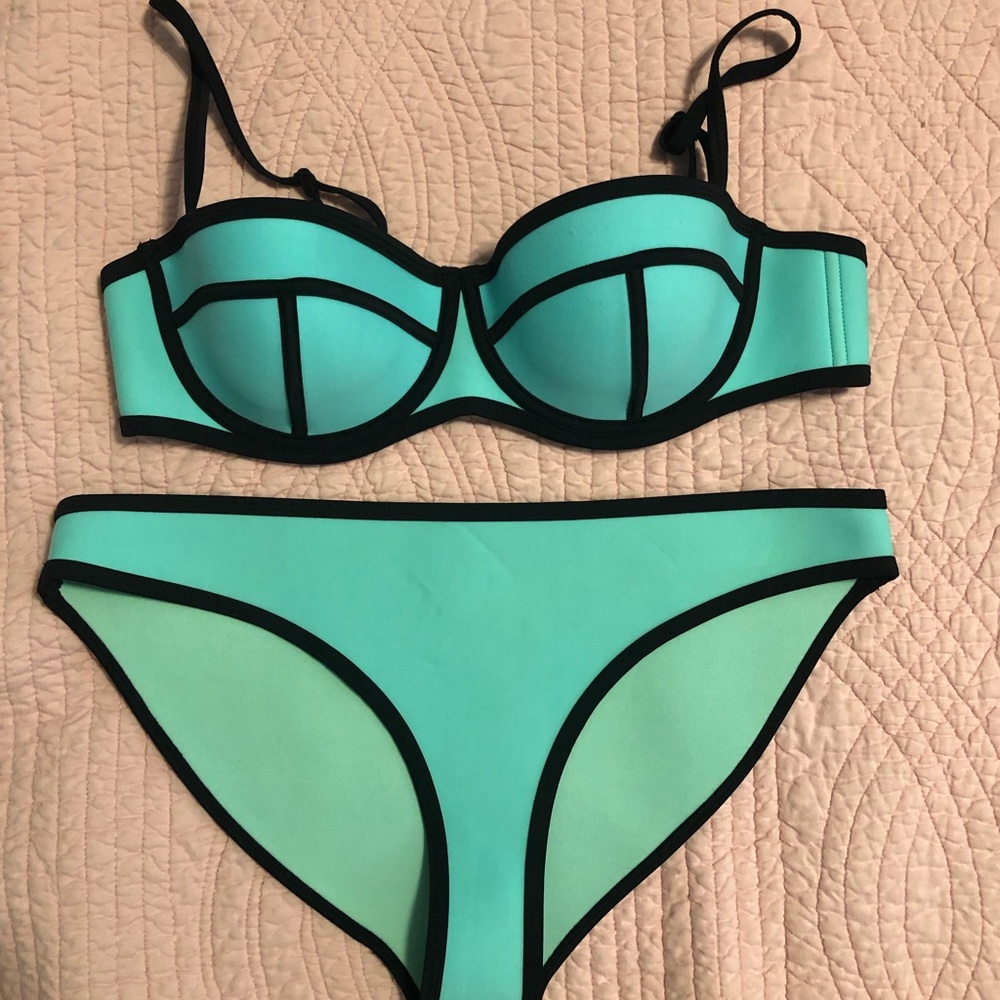 TRIANGL bathing suit